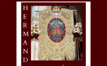 La Hermandad del Rocío de Antequera celebra la fiesta de la luz