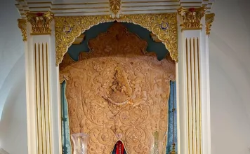 Pedro Ruiz, tamborilero de la Hermandad del Rocío de Umbrete